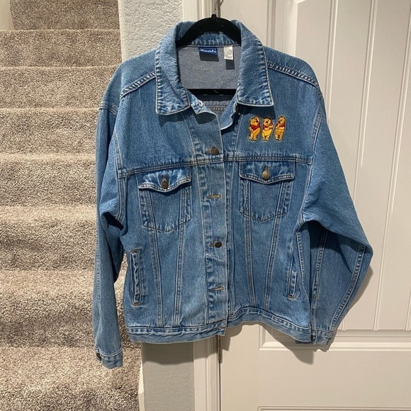 Vintage Winnie The Pooh Denim jacket size large - Picture 9 of 11
